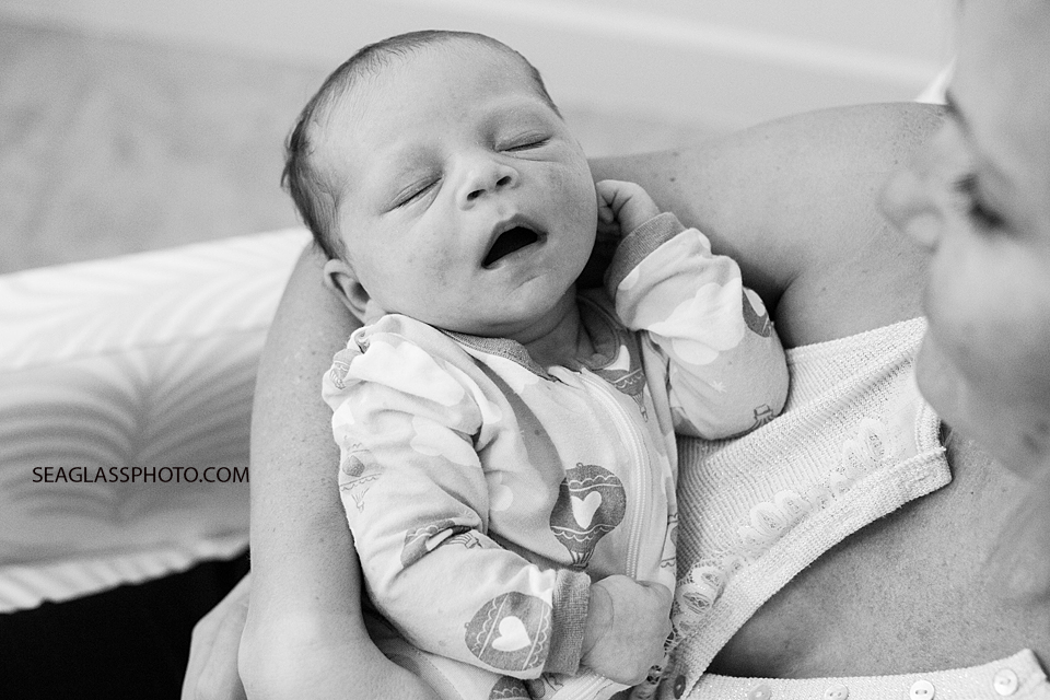 black and white photo of newborn photo in vero beach florida by seaglass photography