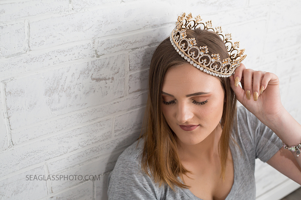 young lady wears a crown to celebrate her eighteenth birthday in Vero Beach florida
